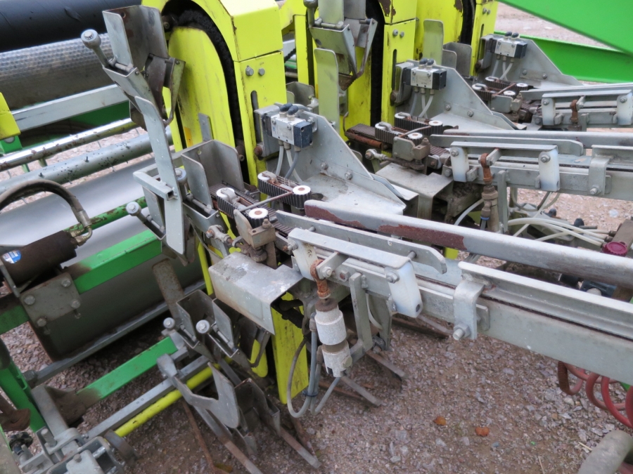 3974 Hortus planteringsmaskin 3 rad