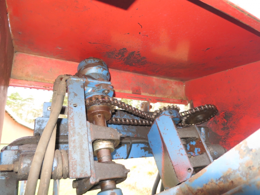 3975 Asa-Lift Möhrenroder 1 Reihe mit Elevator