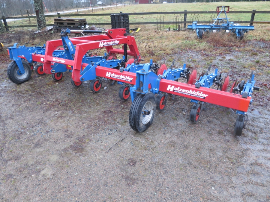 3981 Hatzenbichler row crop cultivator 9 row
