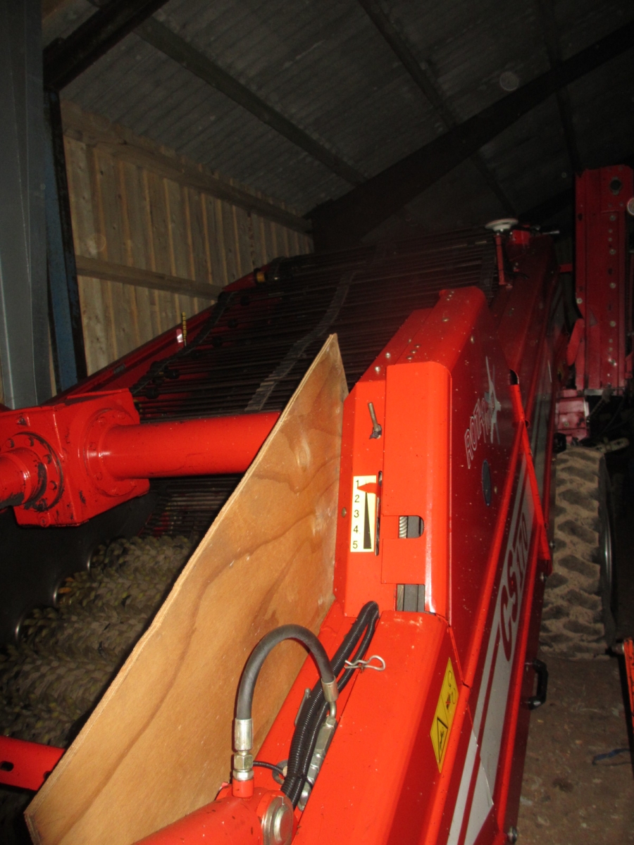 4011 Grimme CS1700 stensträngläggare