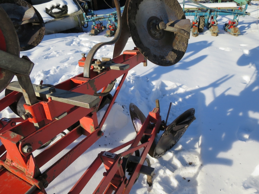 4018 Checchi & Magli tallrikskup VR76 4 rad