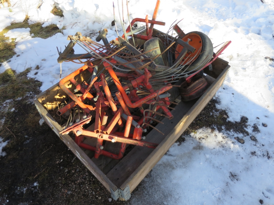 4018 Checchi & Magli tallrikskup VR76 4 rad