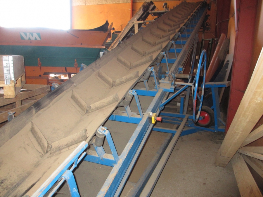 4028 Elevator / Inläggare 10000x800 mm skålat