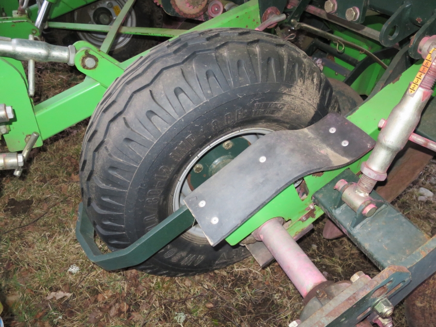 4045 Netagco Hassia SL4 potatissättare 4rad