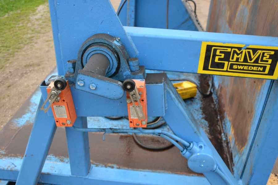 4076 EMVE lådvändare 1300 mm lådor elektrisk