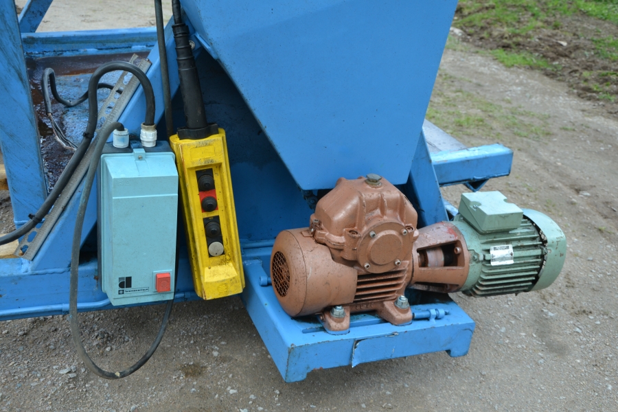 4076 EMVE lådvändare 1300 mm lådor elektrisk