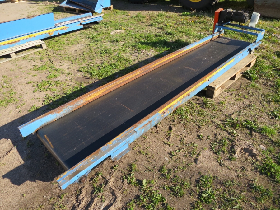 4079 EMVE conveyor 3200x550 mm