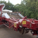 3044 REEKIE potato harvester 2 row with elevator