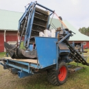 4426 Asa-Lift T200 carrot harvester with elevator 