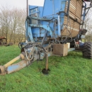 5083 Asa-Lift carrot harvester T-140B