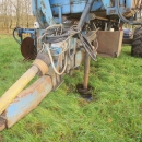 5083 Asa-Lift carrot harvester T-140B