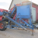 5181 Asa-lift carrot harvester T-100 single row with bunker