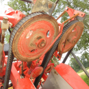 5287 Dewulf GBC carrot harvester with bunker