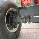 5287 Dewulf GBC carrot harvester with bunker