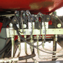 5287 Dewulf GBC carrot harvester with bunker