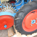5345 Monosem super prefer transplanter 3 row for small trees, leek 