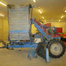 5490 Asa-Lift carrot harvester with bunker