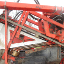 5741 Simon carrot harvester 1 row with bunker