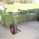 5853 Baselier haulm topper 4 row with low press tires