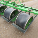 5853 Baselier haulm topper 4 row with low press tires