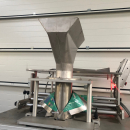 5881 GNA AV65 Flow pack Vertical bagger