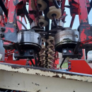 6267 Simon carrot harvester R1B3 with bunker