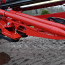 6267 Simon carrot harvester R1B3 with bunker