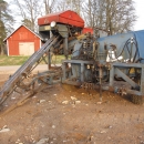 3766 Asa-lift T-10B carrot harvester mounted with bunker