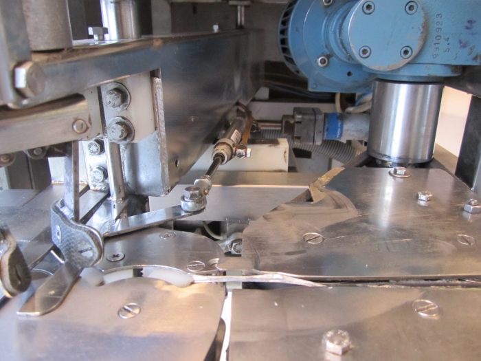 3172 NEWTEC 2009/VB40 CC computer weigher +plastic bagger