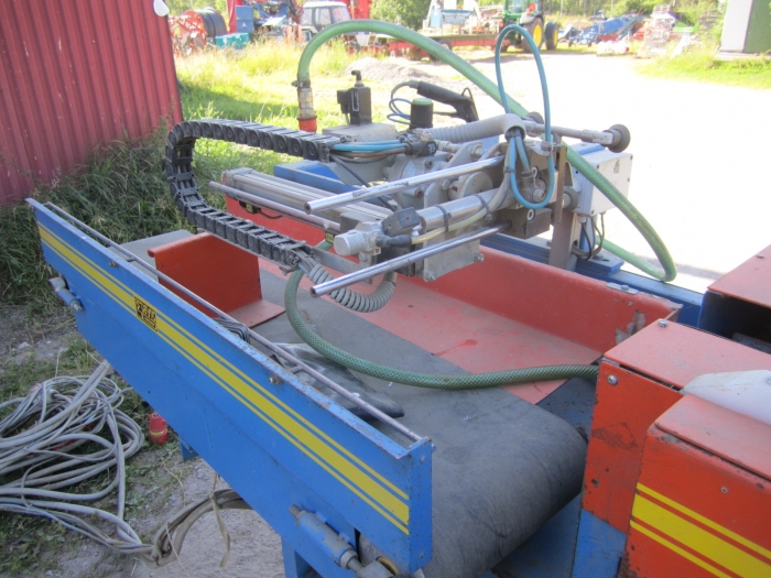3187 EMVE 3000 potato paper bagger