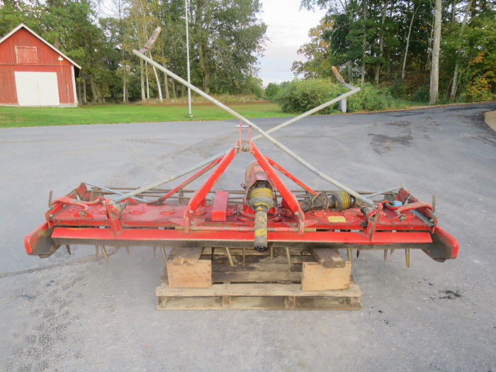 5284 Lely power harrow  rotavator 3 m.