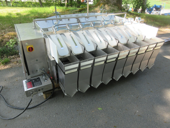 5814 Newtec 2009PCB linear weigher for processed products