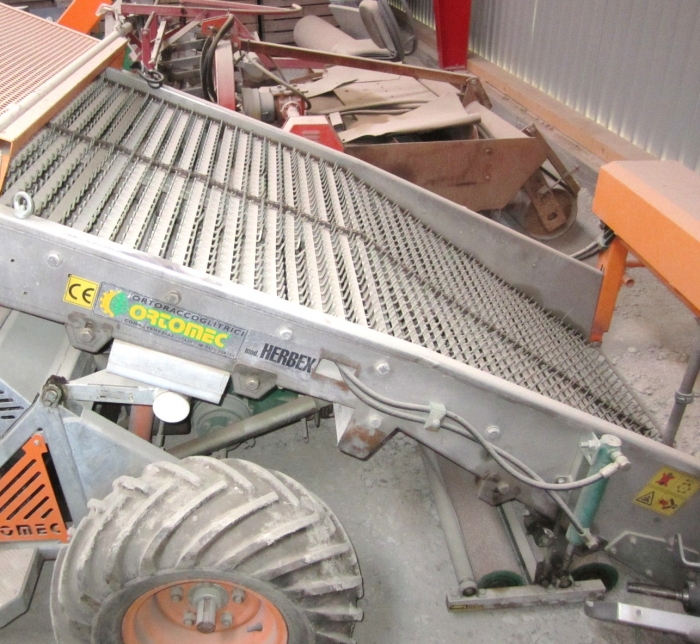 3385 Ortomec corn salad harvester