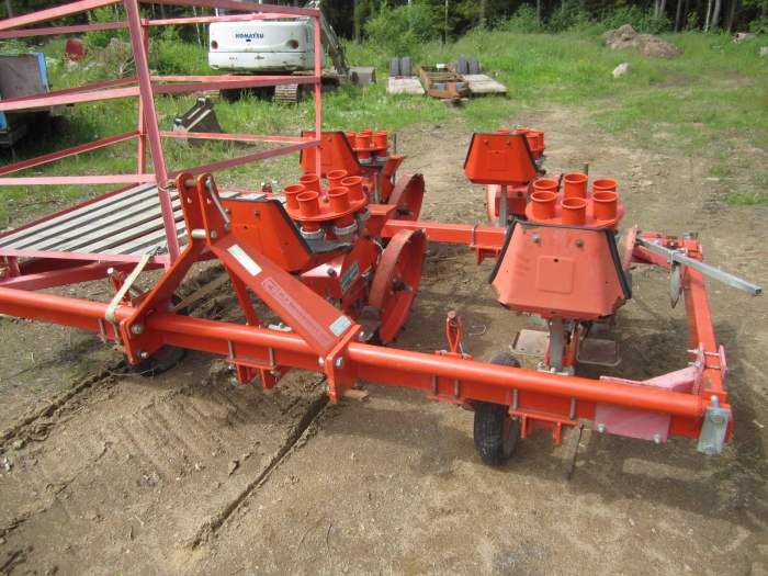 3443 Checchi Magli Tex planting machine 4 row