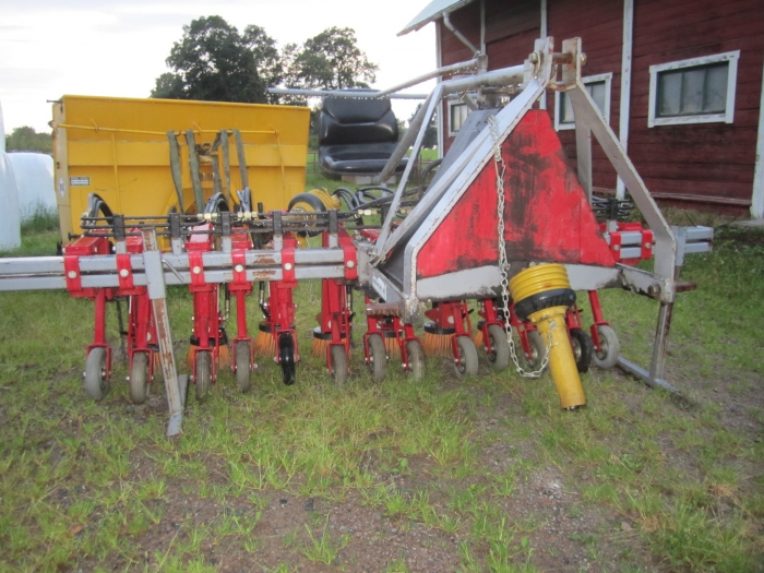 3445 Thermec brushing crop cleaner