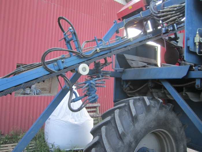 3457 Asa-Lift carrot harvester 1 row trailed elevator