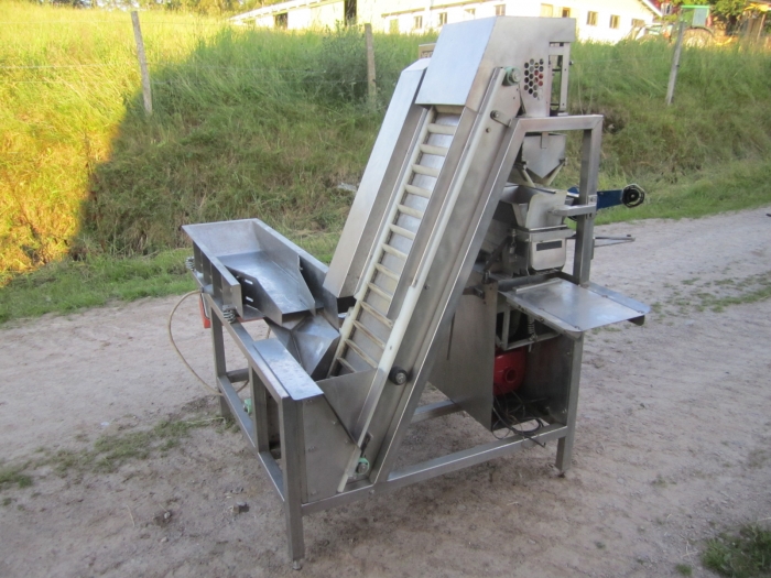 3465 NEWTEC carrot weigher/bagger G30