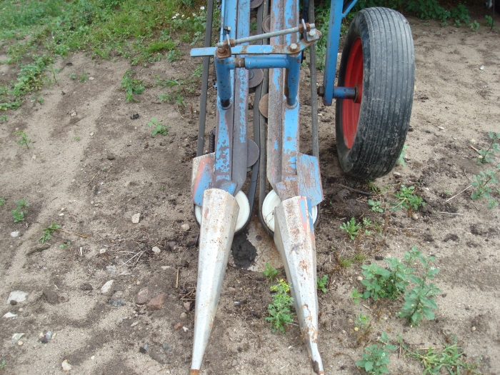 3488 Asa-Lift ST 1200 1 row carrot harvester