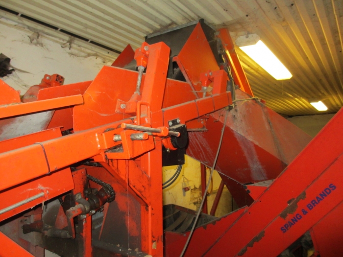 3492 EKKO complete carrot washing and grading line