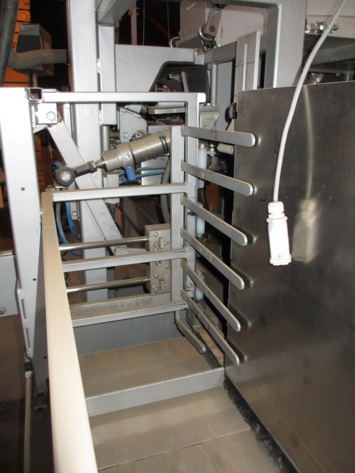 3547 Upmann Upmatic paper bagger