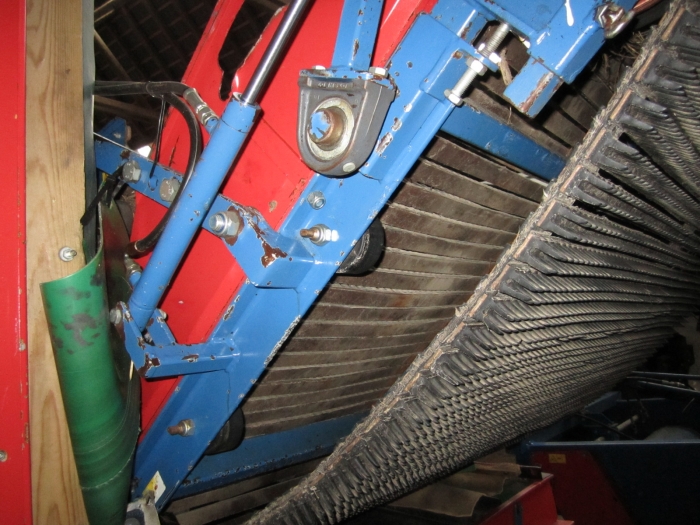 3220 ASA-LIFT SAMSO onion loader trailed