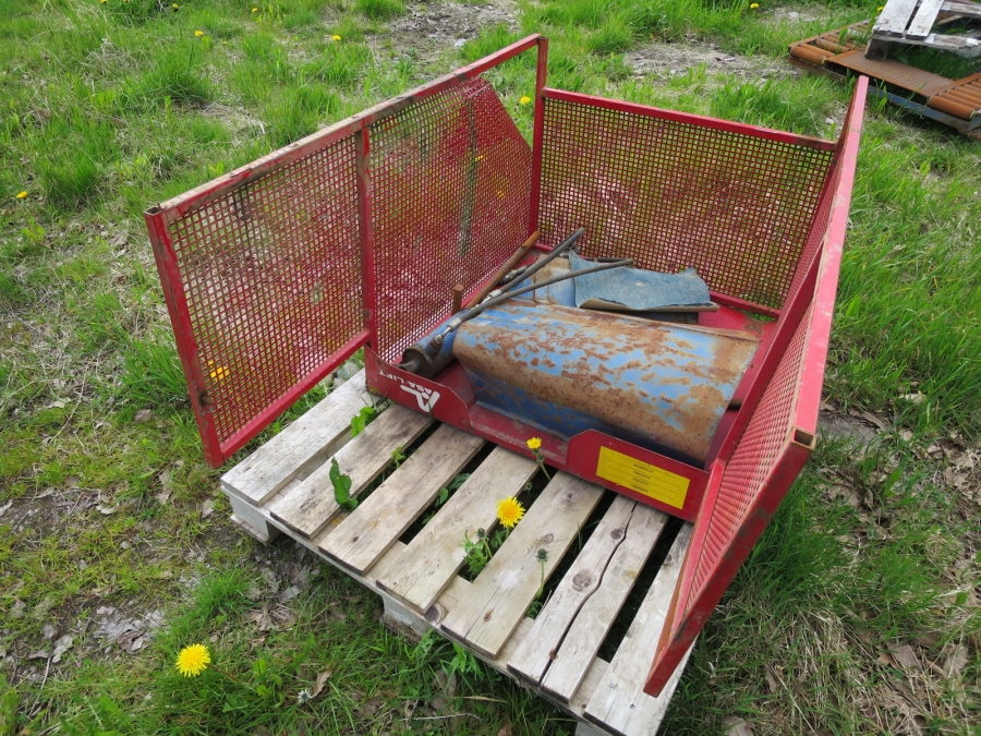 4105 Asa-Lift combi mini carrot harvester 1 row with roller table