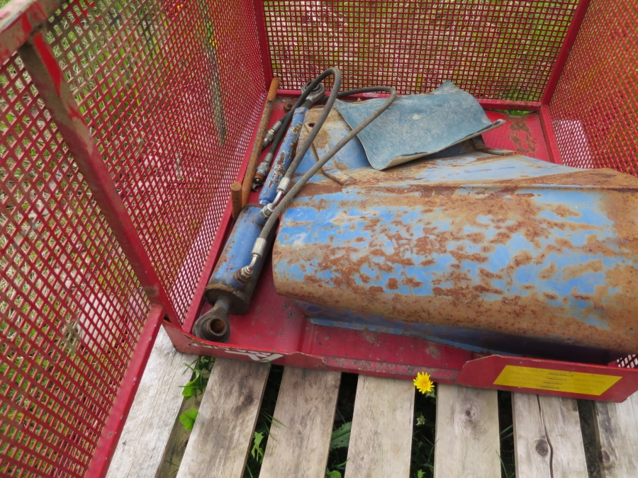 4105 Asa-Lift combi mini carrot harvester 1 row with roller table