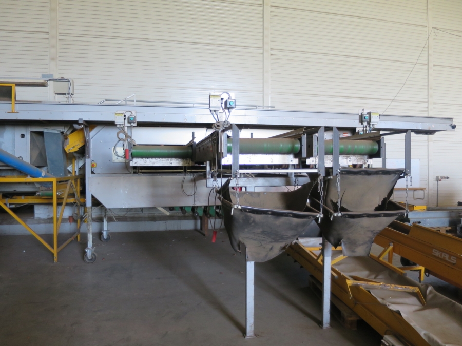 4107 Allround roller grader for Carrots, onions etc