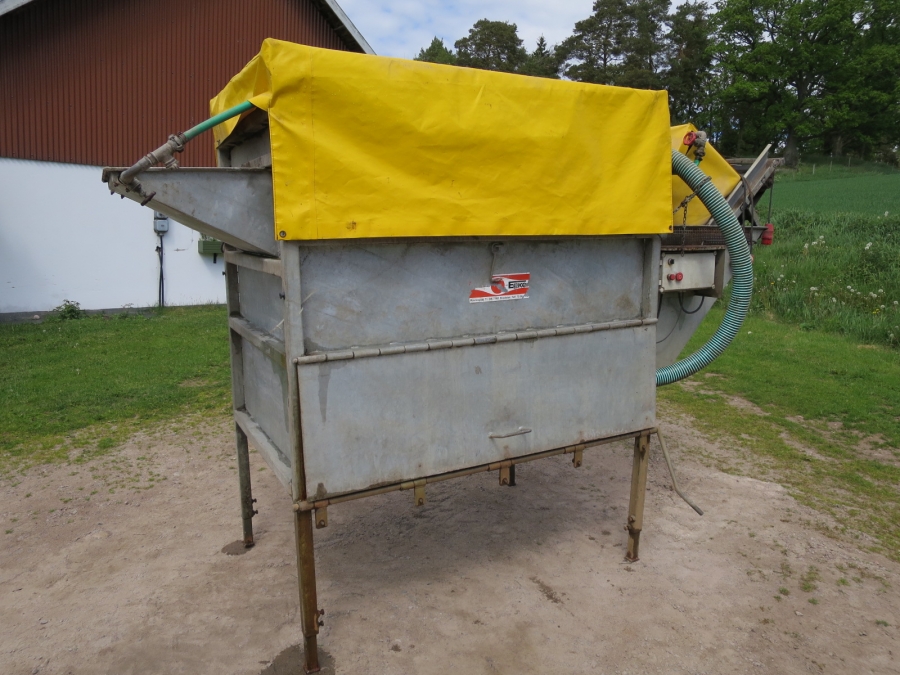 4115 EKKO potato washing machine 1,5 m drum