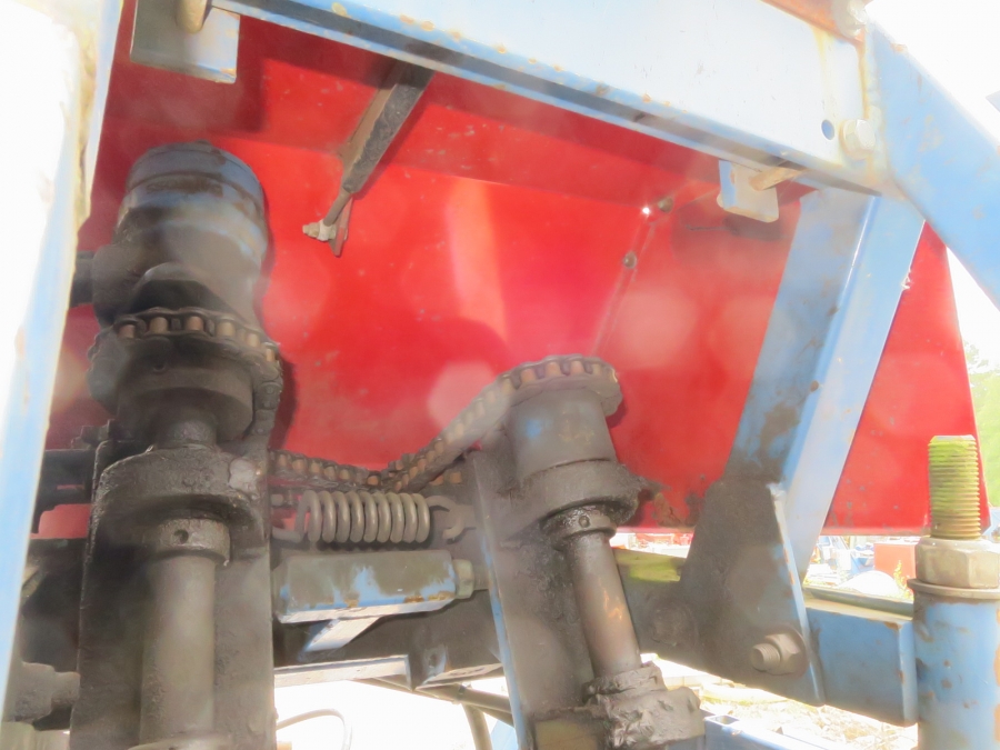 4133 Asa-Lift T240B carrot harvester 2 row with bunker