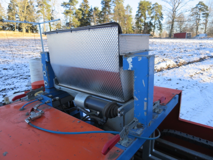 4256 EMVE BE5000 paper bagger