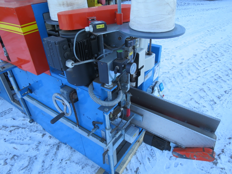 4256 EMVE BE5000 paper bagger