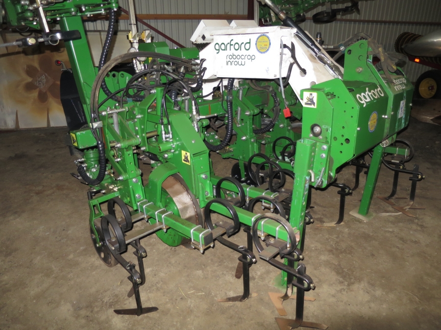 4277 Garford Robocrop InRow Weeder