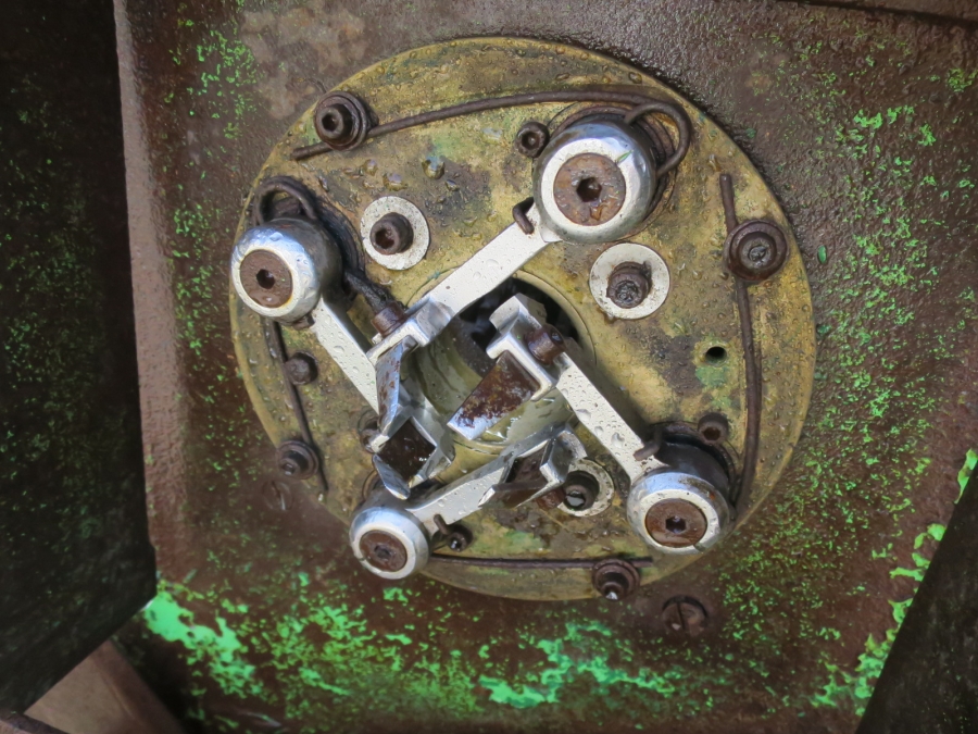 4320 Tumoba Broussel sprout harvester stationary